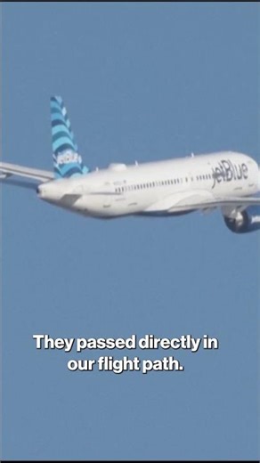 Listen: JetBlue Audio as Plane Narrowly Avoids Collision #shorts