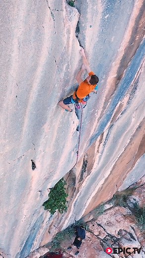 Click here to watch the 6th episode of the Vintage Rock Tour featuring Seb Bouin -> https://bit.ly/3jBsQXp EB Climbing | EpicTV