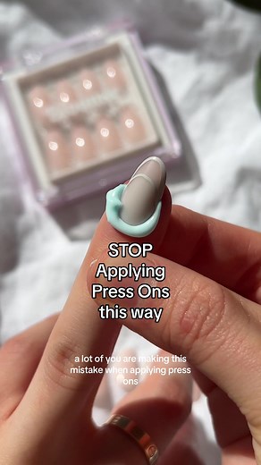 Save this video so you can remember how to apply press on nails properly #howtoapplypressonnails #applyingpressonnails #pressonnails #glueonnails