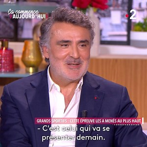 Amputé d'une jambe, Stéphane Houdet a continué à s'accrocher à sa passion pour le tennis. À force de persévérance, Stéphane est devenu un immense champion en tennis fauteuil, aussi bien en grand chelem simple et double qu'aux Jeux Paralympiques ! ▶️Pour (re)voir #CCA en intégralité : https://bit.ly/CCA-replay | Ça commence aujourd'hui