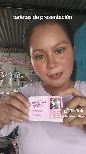 cual debe ser el tamaño ideal para una tarjeta de presentación? #tarjetasdepresentacion #tarjetaspersonalizadas #emprendimiento #guatemala