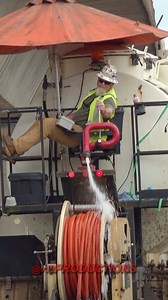 Watering down some hot spots after the rail grinder came through. #trains #railroad #photography #railfanning #railfan #pocketrail #locomotives | V12 Productions