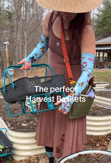 Stackable Garden Harvest Baskets for Home Gardeners