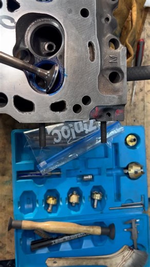 Shade Tree Mechanic on Instagram: "Valve Refacer Engine rebuild 1966 Ford Mustang 289 Windsor small block 2 bolt mains 6 bolt bellows #SBC #SmallBlockChevy #EngineRebuild #TransmissionRebuild #DifferentialRebuild #overhaul #rebuild #Car #Carrepair #automotiverepair #MechanicLifestyle #OldSchoolMechanicu"