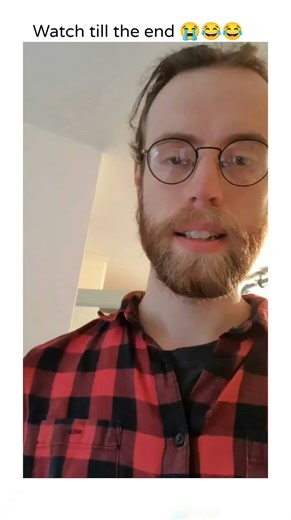 Memes😂 on Instagram: "Fun fact: Your brain deletes most of what you experience — on purpose. At any given moment, your senses take in millions of bits of information: sounds, colors, movements, textures, background conversations, and internal signals from your body. Your conscious mind can only handle a tiny fraction of that. To keep you functional, your brain filters, compresses, and discards the rest before you’re even aware of it. You don’t notice every blink, every breath, or every object i