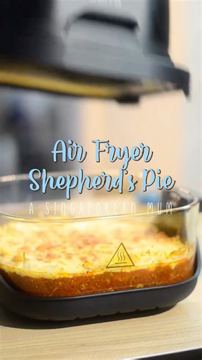 Debbs on Instagram: "The other day I cooked a big batch of bolognese for the kids — and if I’m pulling out the @instantpotofficial, I’m maxing it out 😄 Saved some for a weekday airfryer shepherd’s pie, and my kids went crazy for it. They polished off ¾ of the pot! Homemade comfort food wins every time ❤️"