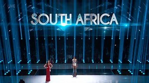 469K views · 10K reactions | “I grew up in a world where a woman who looks like me, with my kind of skin and my kind of hair, was never considered to be beautiful. I think that it is time that stops today. I want children to look at me and see my face, and I want them to see their faces reflected in mine.” #MissUniverse2019 Zozibini Tunzi | Miss Universe | Facebook