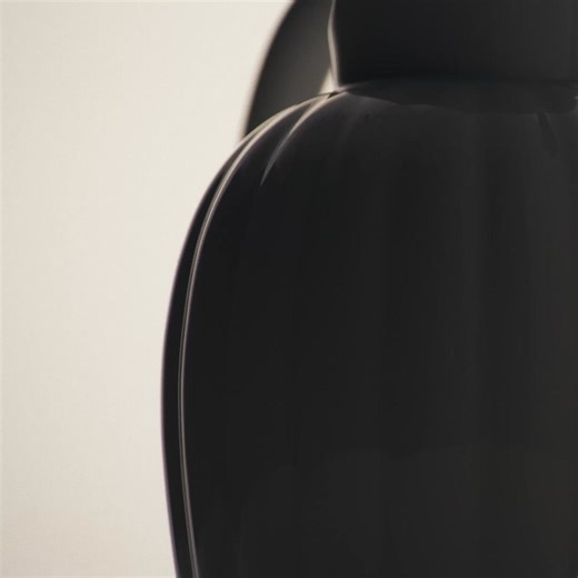 極簡線條下的經典優雅 將質感融於家居生活之中，演繹生活品味與藝術質韻。 | Georg Jensen