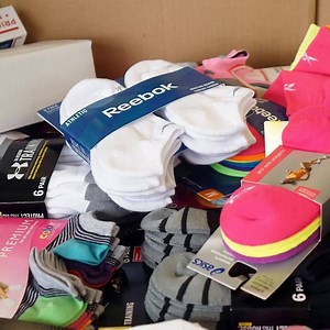 Most people who dont' get free samples aren't doing it right. Lifescript always has the best samples and you dont need to give your credit card to pick what you want. I check weekly and dont even have to pay shipping | Lifescript: Women’s Health