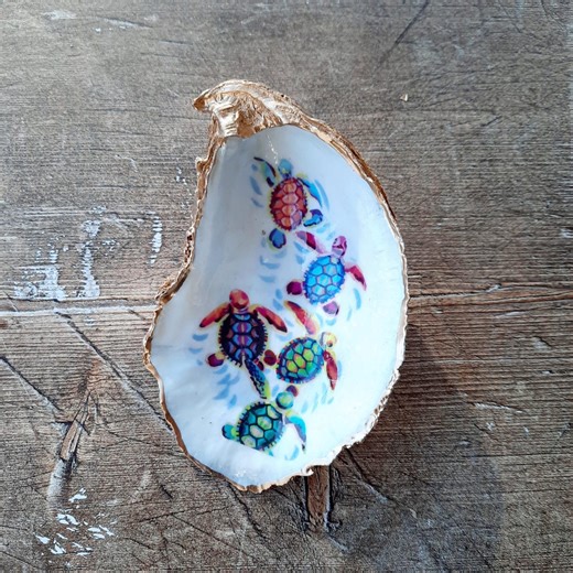 Oyster Shell Ring Dish: Sea Turtle Hatchling Design Handmade Decor - Etsy