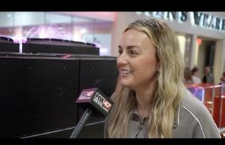 Icy weather keeps Christmas shoppers home from Jackson Crossing Mall