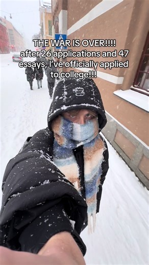 College applications shouldn't be a puzzle piece to put together, but they are. Here at AppAlly, we help students simplify the process, so they can focus on the dream, rather than the paperwork. #Collegeapplications #Senioryear #Juniors #Commonapp #collegeapp