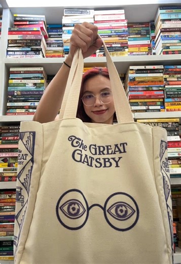 Perfect Tote Bag for Book Lovers: Lit and Lug Review