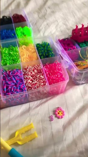 Loom bands