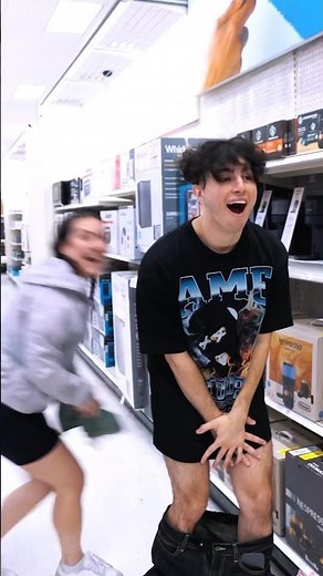 We did the pause challenge and this is how it went 😂