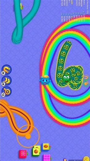 snake monster video game🔥😈 || #shortsfeed #wormzone #snakezone #gamingshorts #shorts