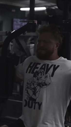 Mike Mentzer | High Intensity Training| Bodybuilder on Instagram: "MIKE MENTZER: Chest And Back 50% OFF – Black Friday Sale Get the Mike Mentzer / Dorian Yates Program + their audiobooks from the link in our bio. Last chance."