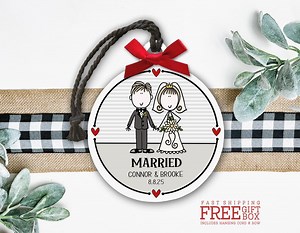 Personalized Bride Groom Wedding Ornament – Just Married Keepsake Gift - Christmas Ornaments for Couple - Engaged Married Newlyweds Ornament - Etsy