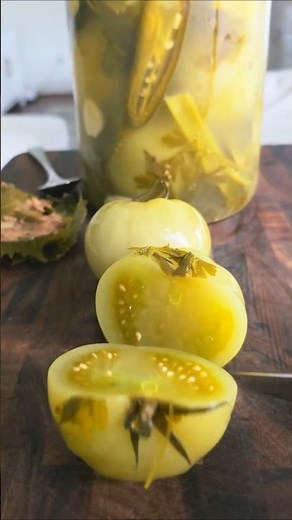 Fermented Green Tomatoes | Bold Probiotic Crunch (No Vinegar)