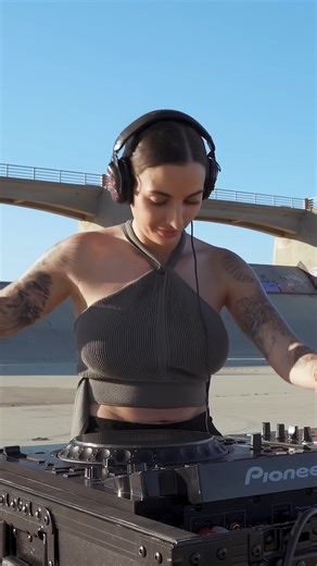 @deepmemusic dropping the beats with SEVENN & Space Motion - Delete Time 🔥 | Spinnin' Deep