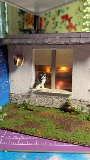 Miniature Diorama Inspired by My Cat Murchyk