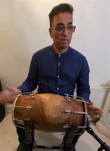 Dil vich tu vasdi #bhangra #music #dholak #base #ukbhangra #live