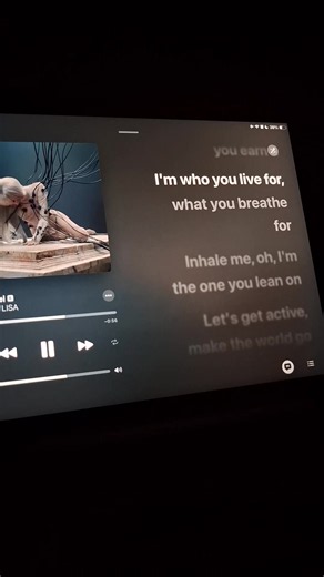 Bad Angel - Lisa e Matteo Milleri 🪽✨ #lisa #lalisa #kpopfyp #lyrics_songs #eletronicas_music