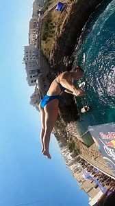 If this doesn’t make you dizzy, you might have a career in Red Bull Cliff Diving, just like Ellie Smart 😵‍💫 Shot on our 360° camera, GoProMAX. | GoPro