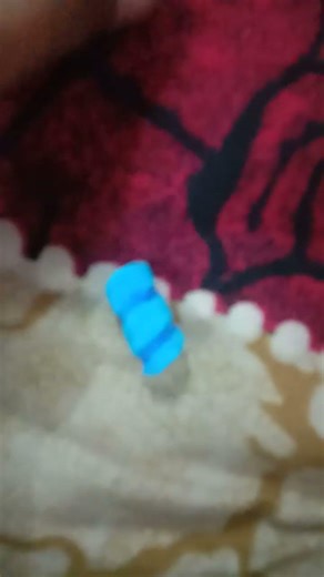 drawing a pattern on chalk