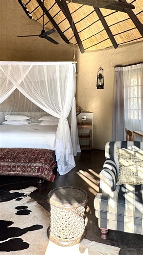 Perched on the edge of a riverbed teeming with life, morning light gently filters into Elephant Room at Motswari Main Camp. #Motswari #GreaterKruger #Timbavati #Safari #Wildlife #nature | Motswari Private Game Reserve