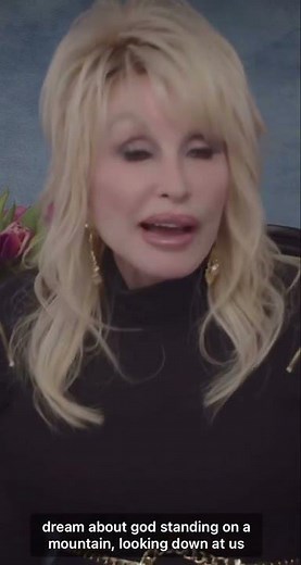 Dolly Parton sings HAPPY BIRTHDAY 🎂