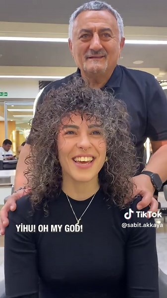 Discover Perma Curls: Styling Tips for Women