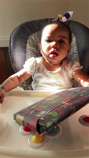 She got a mini iPad computer! She just want to throw it around thank god it’s not the real deal! #tiktokshop