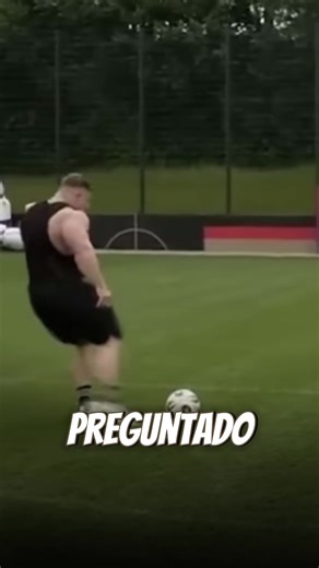 CULTURISTAS vs FUTBOLISTAS🤨 #fitness #deporte #opinion | fitness