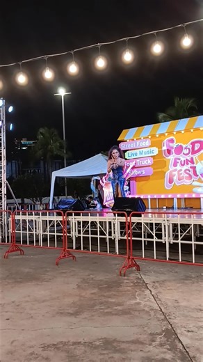 Cabaret Dancer 💃 performing at fun food festival in PATTAYA 🇹🇭 ✨️__️_✨️__️_✨️ #pattaya #pattayacity #pattayathailand #pattayadancers #pattayacabaretshow #cabaret #cabaretnight #cabaretqueen #cabaretsinger #cabaretlife #pattayanightlife #Terminal21Pattaya #beautifuldancer #IndianMusicLovers | Thailand amazing Clips