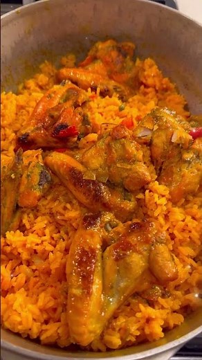 Spanish Rice & Chicken 😋 #Recipe