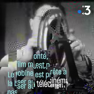 47K views · 935 reactions | Le tout premier journal télévisé français a bien failli tourner au drame. Pierre Sabbagh, l’initiateur du JT, survole Paris en montgolfière, mais tout ne se passe pas comme prévu. « Il était une fois le journal télévisé » est disponible en replay sur france.tv ➡️ bit.ly/ftvarts_JT | France tv culture | Facebook