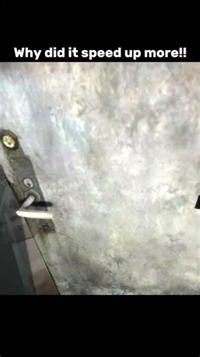 It seems Chica is also ON something!!😭😭#gmod #fnaf #funny #horror #fy #comedy #comedyshorts #fypage