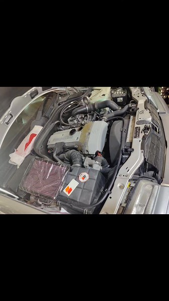 Oil Change, K&N Performance Air Filter and Kompressor sign installation 💪🏻🥰 @Mercedes-Benz #w202azerbaijan #w202life #w202club #azerbaijan #mercedes #keşfet #kesfetteyiz #w202team