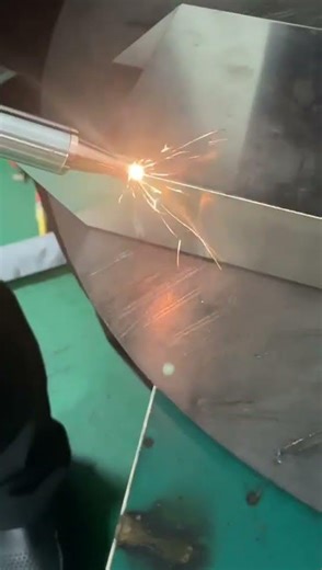 0.7mm stainles stell welding effect vedio#laserwelding #laserweldingmachine #laserweldingmachines#
