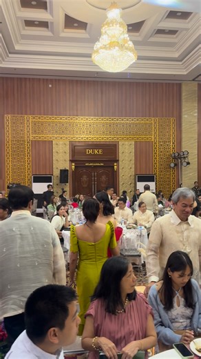 Pulled up to the Most Outstanding Kapampangan Awards 2025… mingled a bit before the event even started… then my body said uwi na 😭😂 #MOKA2025 #BMfritzie2ndDistrict❤️ #SubokAtLagingMaaasahan | Fritzie David Dizon