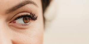 Atenta a este kit para hacerte un lifting de pestañas en casa que hemos fichado en Amazon