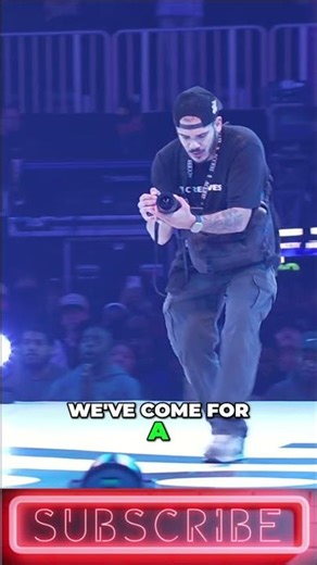 Break Your Alabaster Box: Powerful Prayer Moment on Stage! #shorts