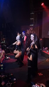 E quem disse que segunda não é dia de culto? 🔥 Mais uma noite histórica por aqui! 🤘 . . . #dogma #templodorock #rock #barderock | Manifesto Bar