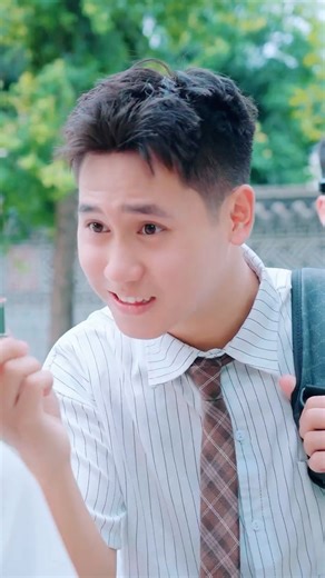 A Connection Can Begin… In One Quiet Moment ✨ #liam #zunizuni