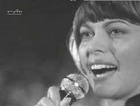 Mireille Mathieu - Der Pariser Tango