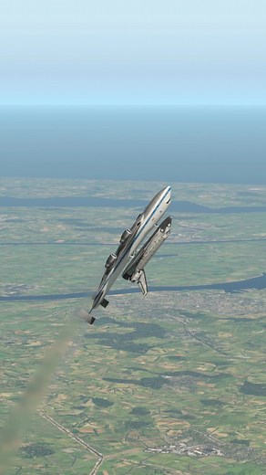 747 space shuttle performs difficult maneuvers, simulating #aviation | Horace J. Watson | Facebook