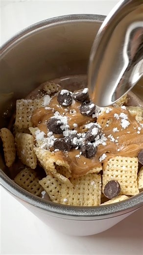 6.8K views · 14 reactions | This muddy buddy protein shake is ready in 5 minutes and packed with over 25 grams of protein! It’s creamy, delicious and makes for the perfect post-workout treat or healthy dessert. https://www.eatingbirdfood.com/muddy-buddy-protein-shake/ | Eating Bird Food | Facebook