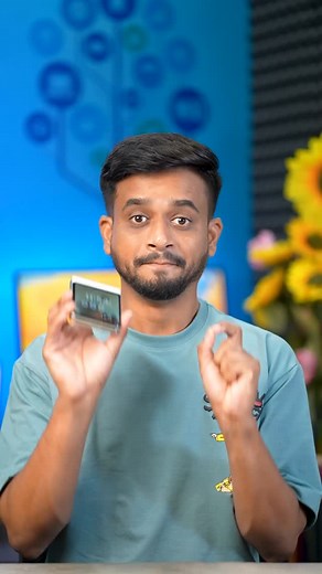 Flip करा आणि Flex करा🔥– motorola razr60 ⚡️✨ 📸 Camera (World’s 1st Video Gestures AI) • 50MP Main 13MP Ultrawide Macro Vision • World’s 1st Video Gestures (Palm Raise, Fist Pause/Stop) • 100% True Colour Camera • moto AI Photo Engine: Adaptive Stabilization, Auto Smile, Color Optimization • Flex View Photo Booth Mode • Magic Editor, Photo Unblur, Magic Eraser ⸻ 💎 Design (Luxurious & Trendy) • World’s 1st Flip Phone with Pearl Acetate & Nylon Finish • Pantone Colors: Lightest Sky, Gibraltar Sea