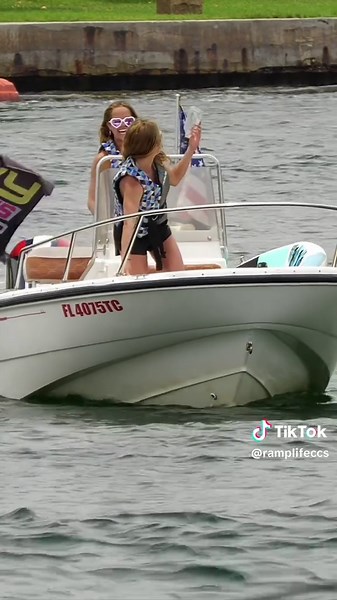 One small action makes a difference ♻️💙 🎥 Did we film your boat? Find and download your ORIGINAL boat video instantly at BoatSpotMedia.com 🚤 #RampLifeCCS #BoatSpotMedia #BlueTopLegend #BocaInlet #BoatLife FloridaBoating InletLife
